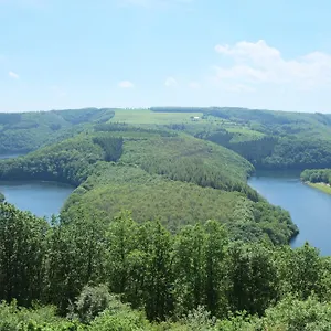 https://la-diligence.luxembourghotelsguide.com